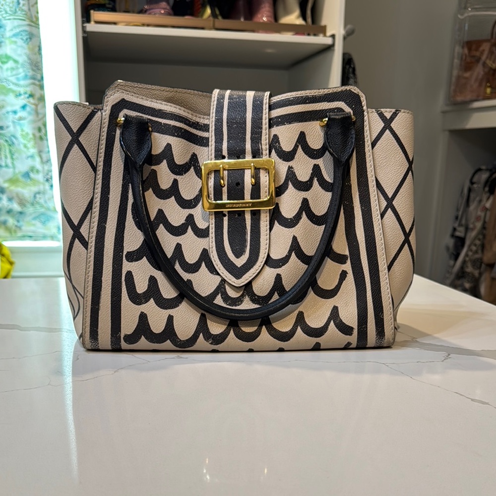 Burberry Black and Cream Geometric Tote